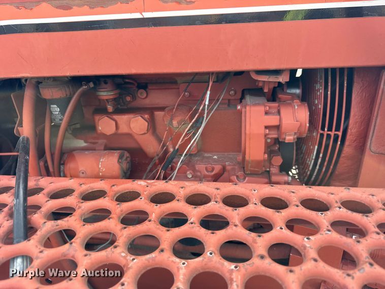 image for item ER0447 1999 Ditch Witch 8020T trencher