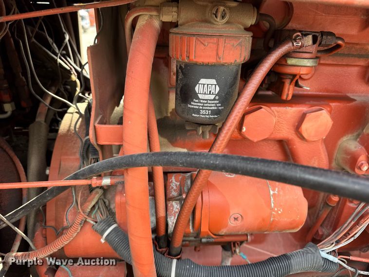 image for item ER0447 1999 Ditch Witch 8020T trencher