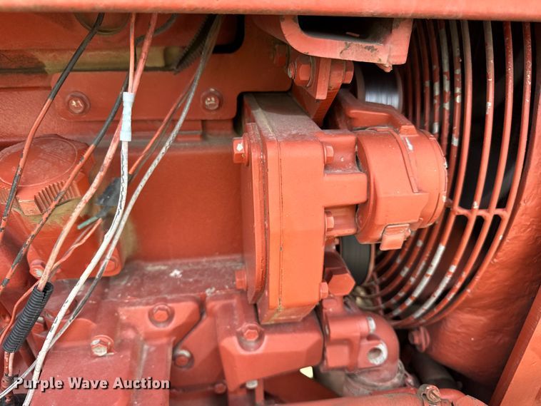 image for item ER0447 1999 Ditch Witch 8020T trencher