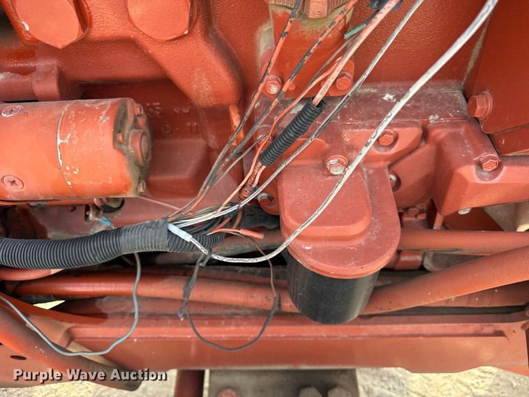 image for item ER0447 1999 Ditch Witch 8020T trencher