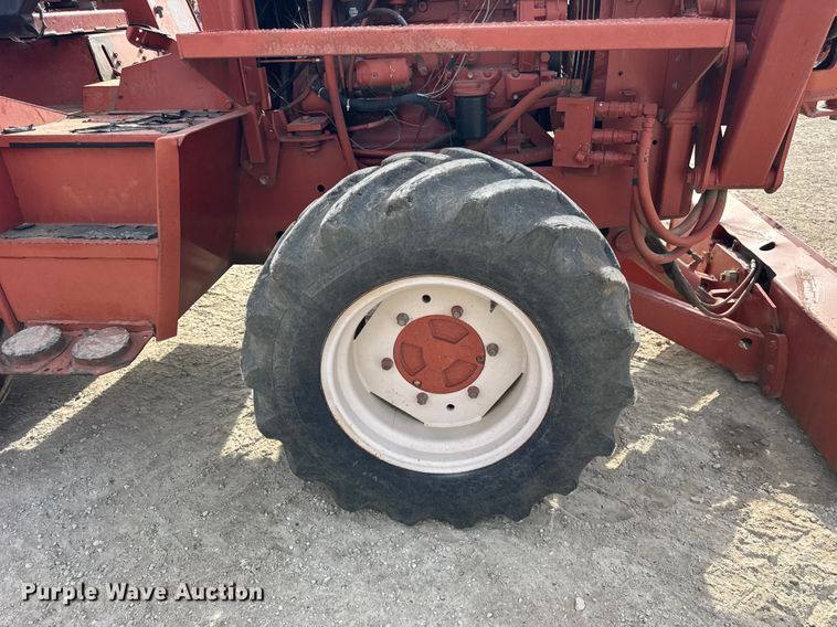 image for item ER0447 1999 Ditch Witch 8020T trencher