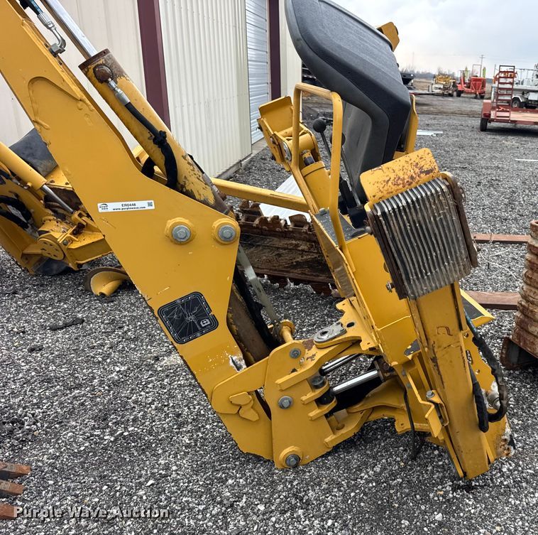 image for item ER0448 2012 Vermeer B550 backhoe attachment