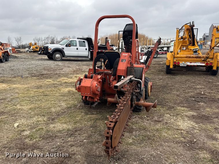 image for item ER0450 2001 Ditch Witch 3700 vibratory cable plow