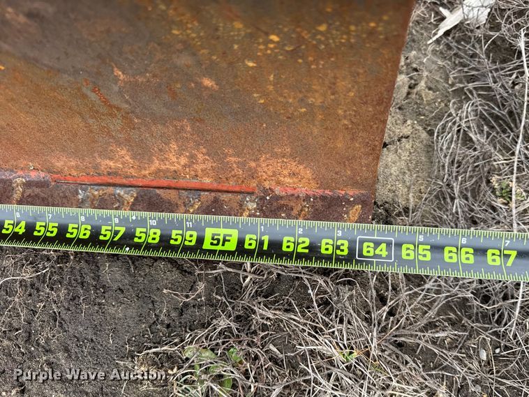 image for item ER0450 2001 Ditch Witch 3700 vibratory cable plow