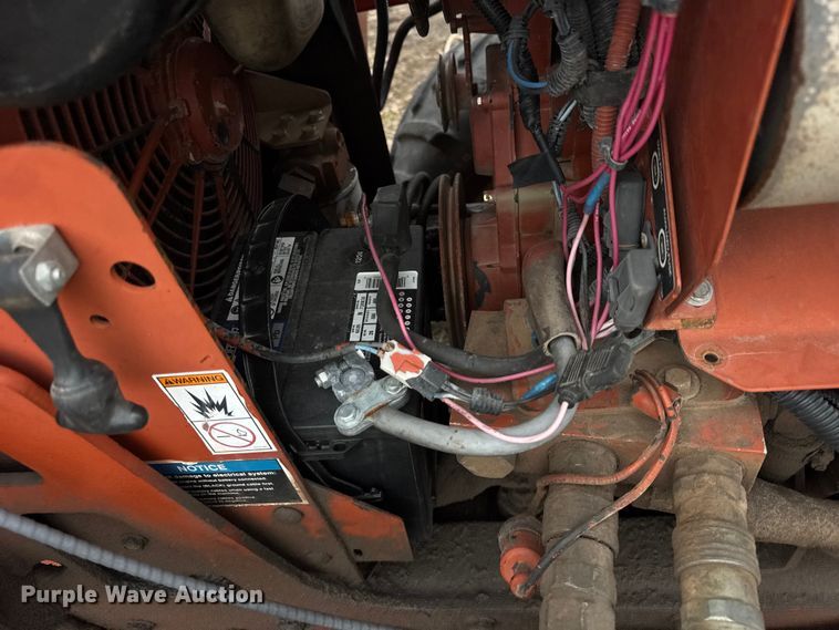 image for item ER0450 2001 Ditch Witch 3700 vibratory cable plow