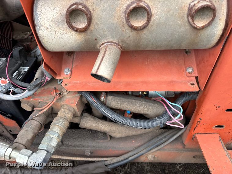 image for item ER0450 2001 Ditch Witch 3700 vibratory cable plow