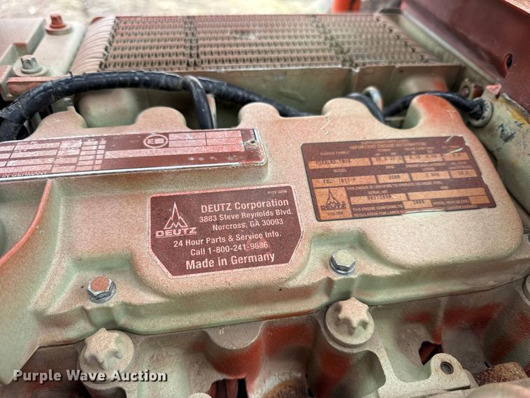 image for item ER0450 2001 Ditch Witch 3700 vibratory cable plow