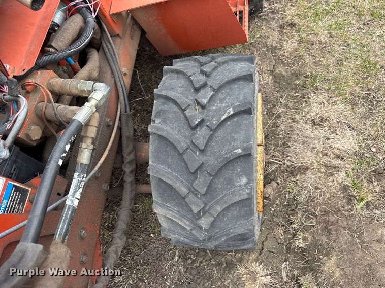 image for item ER0450 2001 Ditch Witch 3700 vibratory cable plow