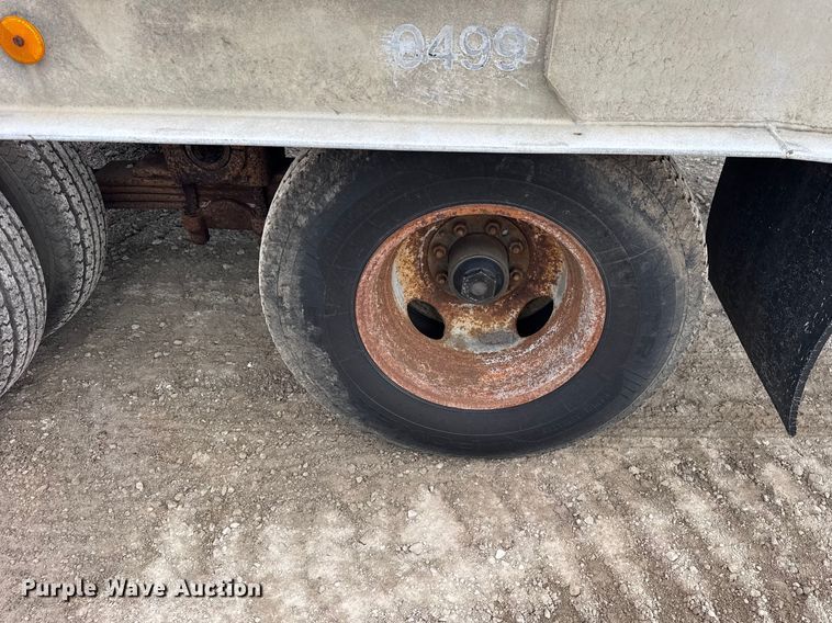 image for item ER0455 2001 Allegheny Trailers FB-TB12T tilt deck equipment trailer