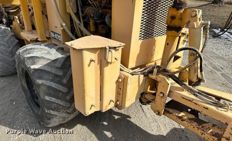 image for item ES1025 Vermeer M-470 rock saw