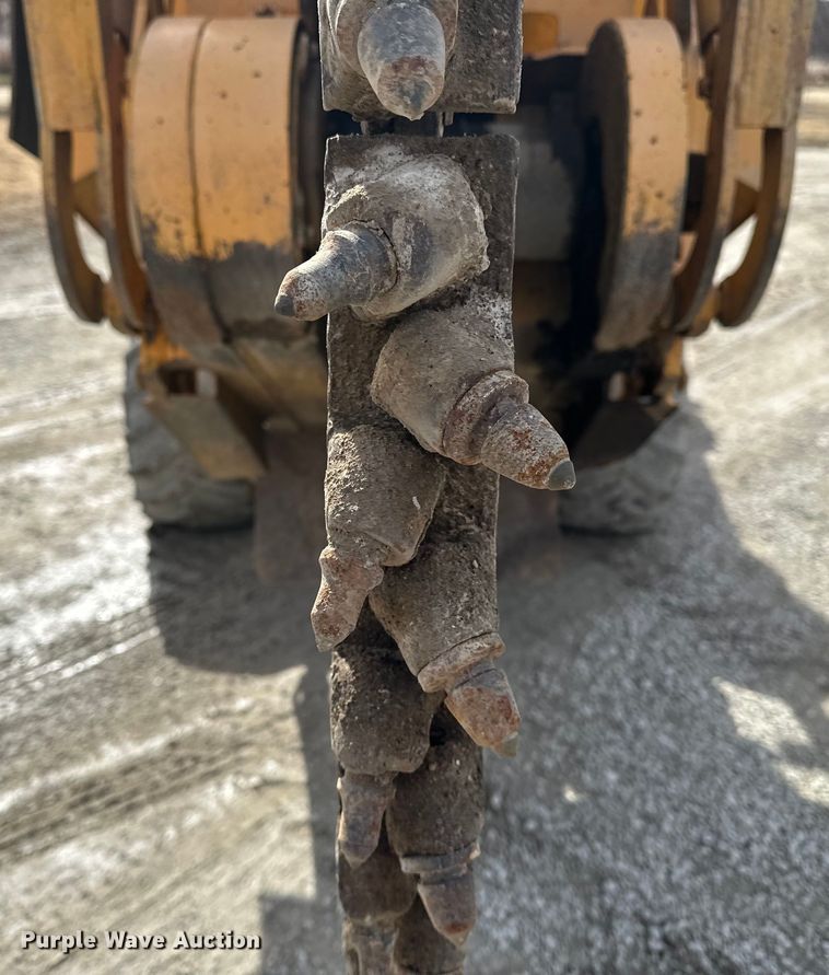 image for item ES1025 Vermeer M-470 rock saw