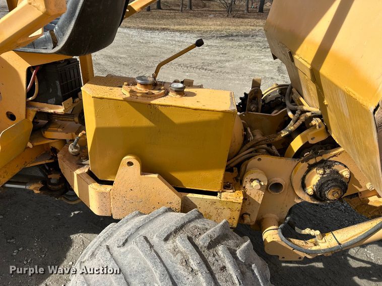 image for item ES1025 Vermeer M-470 rock saw