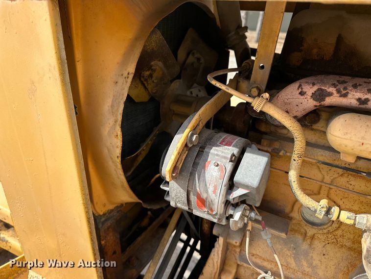 image for item ES1025 Vermeer M-470 rock saw