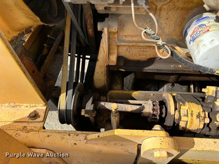image for item ES1025 Vermeer M-470 rock saw