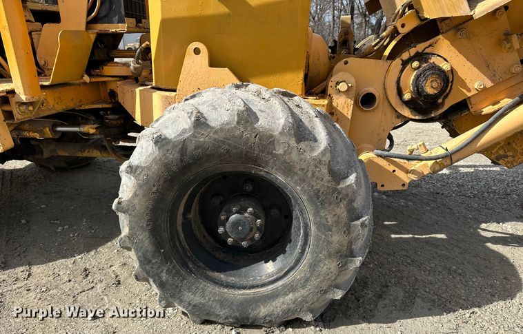 image for item ES1025 Vermeer M-470 rock saw