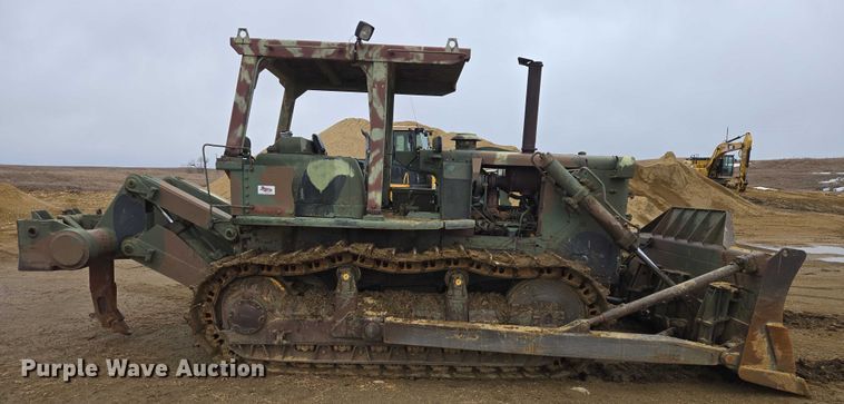 image for item ES2849 Caterpillar D7F dozer