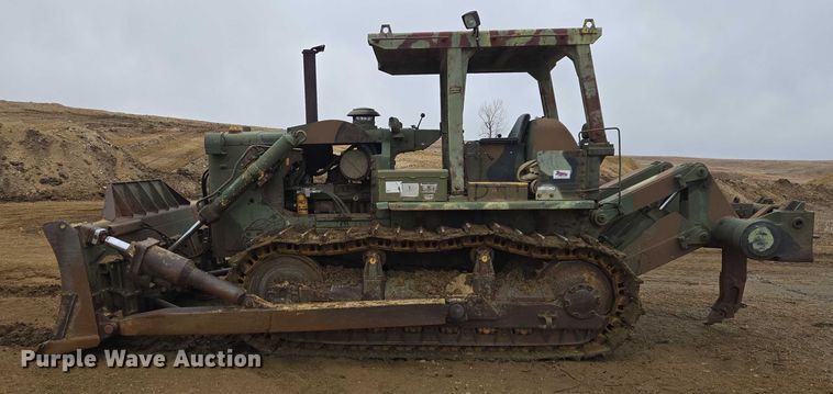 image for item ES2849 Caterpillar D7F dozer