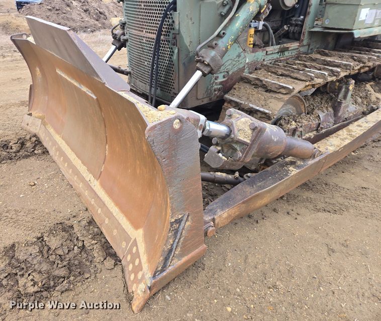 image for item ES2849 Caterpillar D7F dozer