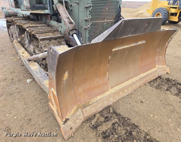 image for item ES2849 Caterpillar D7F dozer