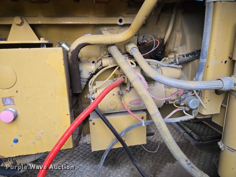 image for item ES2857 1987 Caterpillar SR-4 generator