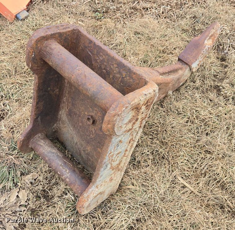 image for item ES2861 Excavator ripper tooth