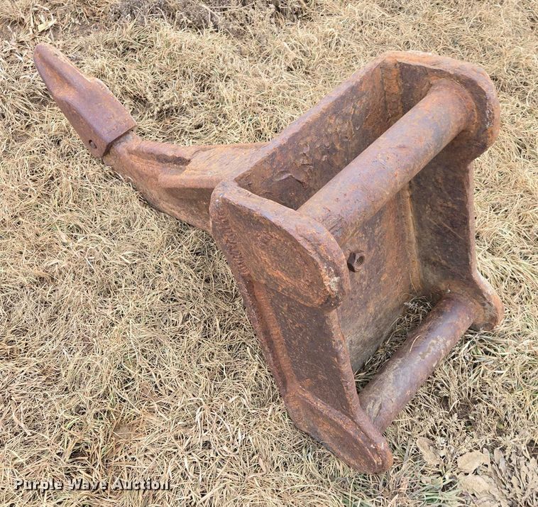 image for item ES2861 Excavator ripper tooth