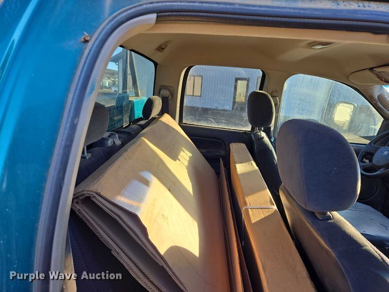 image for item ES2889 2005 Dodge Ram 3500 Crew Cab utility bed pickup truck