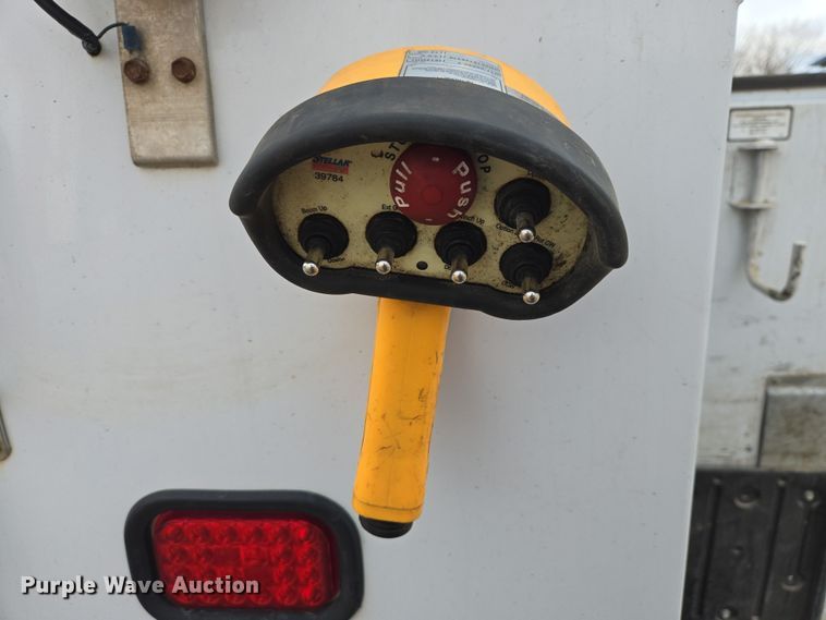 image for item ES2911 2019 Ford F350 Super Duty Ext. Cab utility bed pickup truck