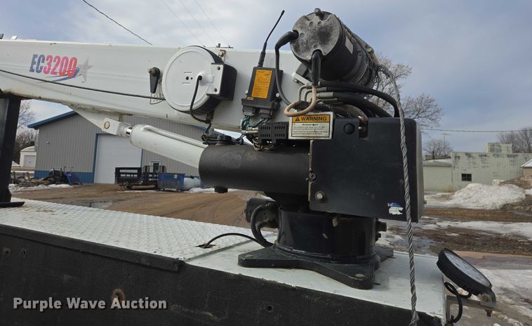 image for item ES2911 2019 Ford F350 Super Duty Ext. Cab utility bed pickup truck