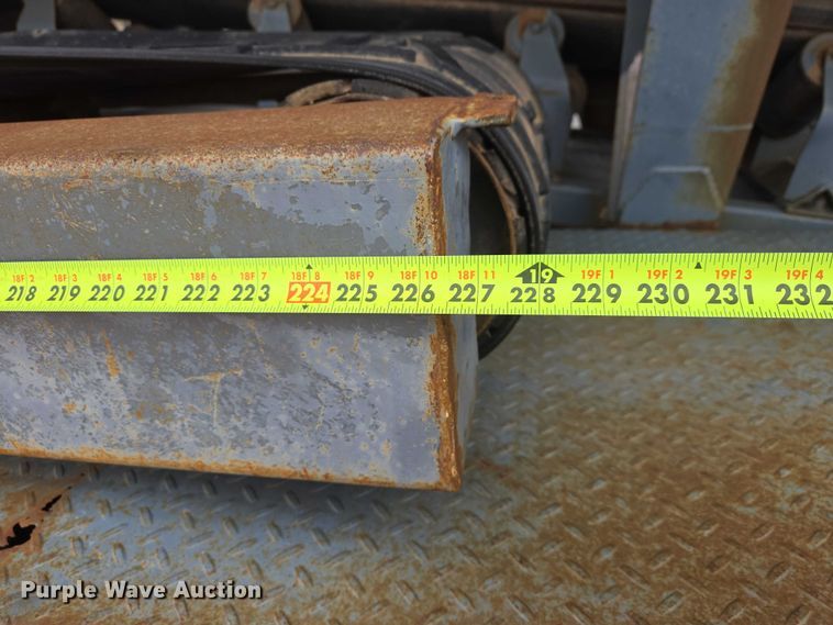 image for item ES2960 1999 Volvo WG rock slinger