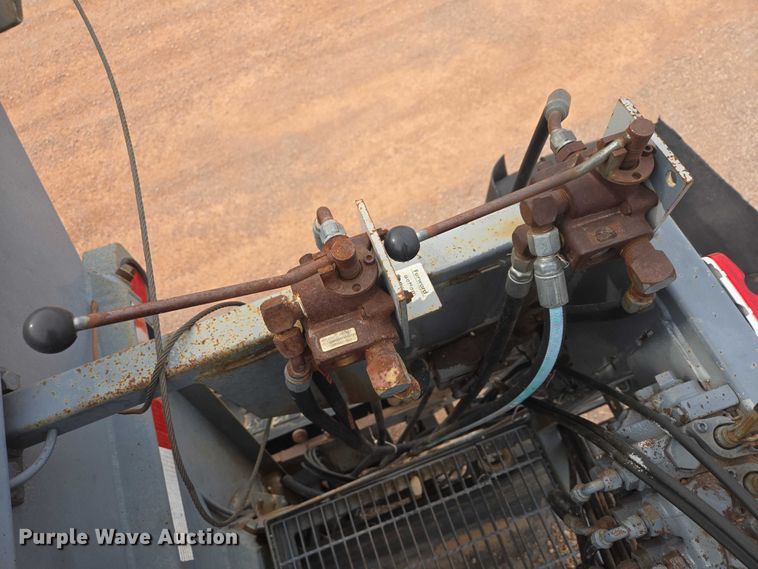 image for item ES2960 1999 Volvo WG rock slinger