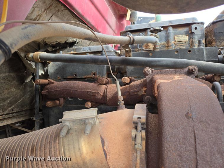 image for item ES2960 1999 Volvo WG rock slinger