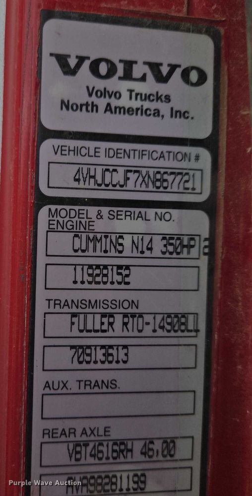 image for item ES2960 1999 Volvo WG rock slinger