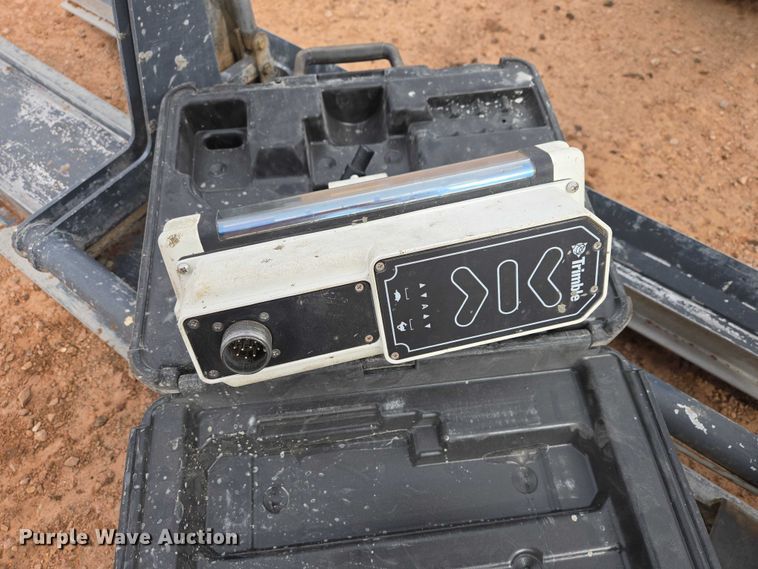 image for item ES2961 2007 Somero CopperHead XD 2.0 laser screed