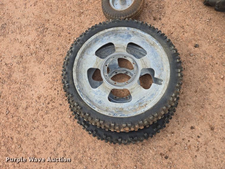 image for item ES2961 2007 Somero CopperHead XD 2.0 laser screed