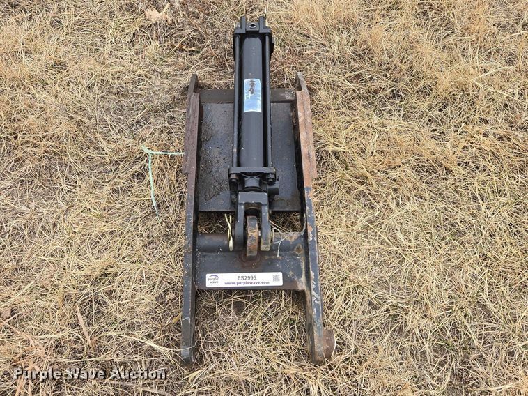 image for item ES2995 Frato mini excavator thumb