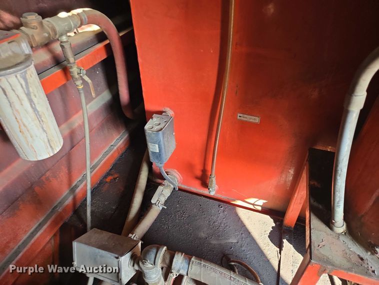 image for item ES2996 2002 Heat King HK500 ground heater