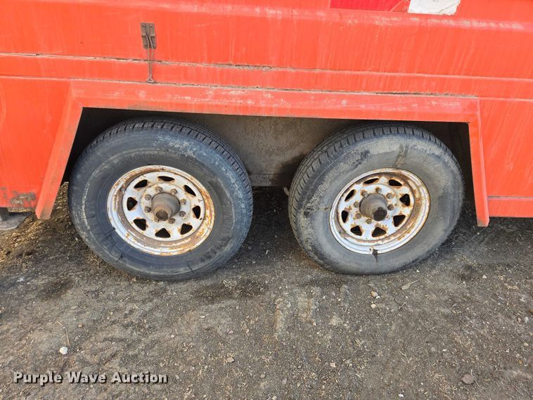 image for item ES2996 2002 Heat King HK500 ground heater