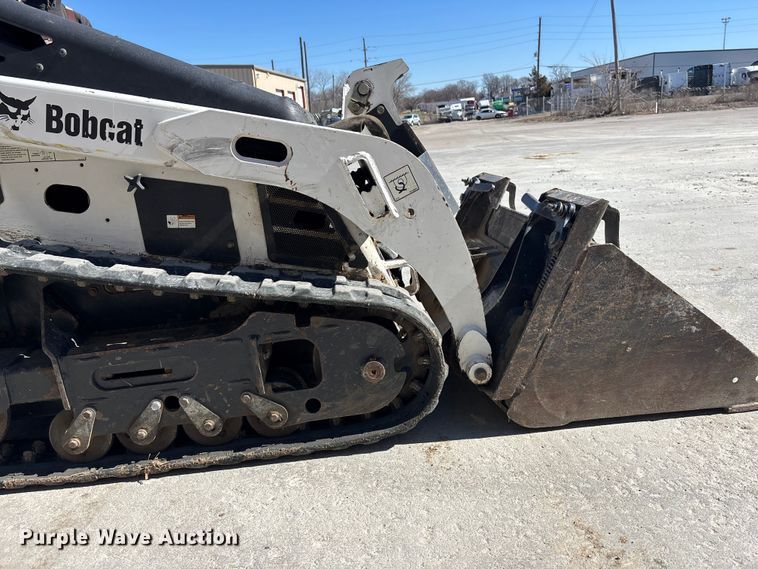 image for item ES5017 2011 Bobcat MT52 compact utility loader