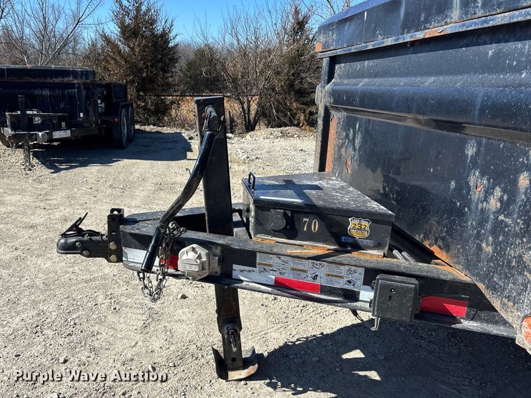 image for item ES5019 2015 Load Trail dump trailer