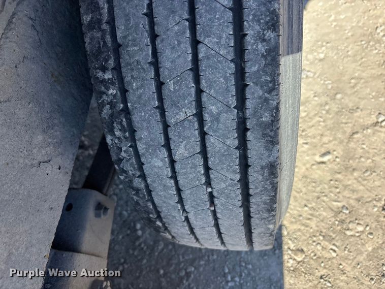 image for item ES5019 2015 Load Trail dump trailer