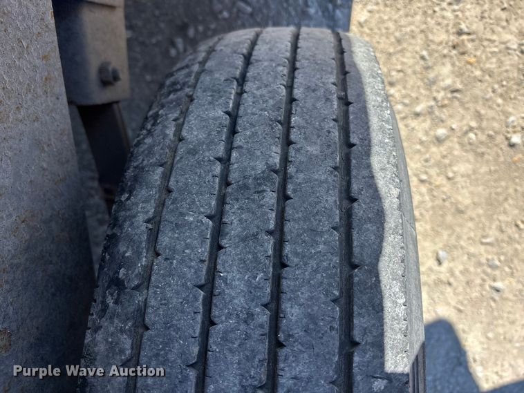 image for item ES5019 2015 Load Trail dump trailer