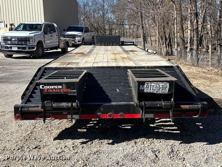 image for item ES5020 202 Load Trail Low Pro equipment trailer