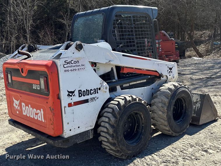 image for item ES5021 2013 Bobcat S510 skid steer loader