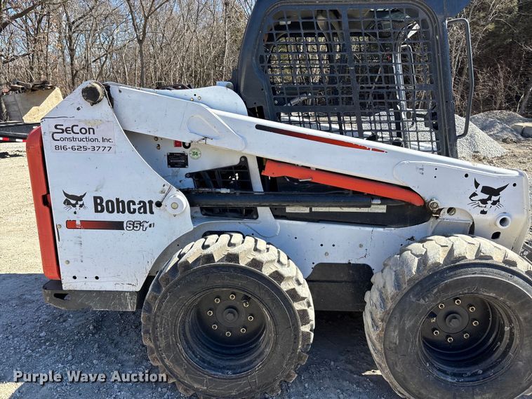 image for item ES5021 2013 Bobcat S510 skid steer loader