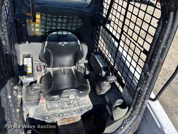 image for item ES5021 2013 Bobcat S510 skid steer loader