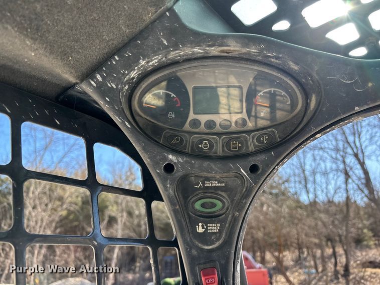 image for item ES5021 2013 Bobcat S510 skid steer loader