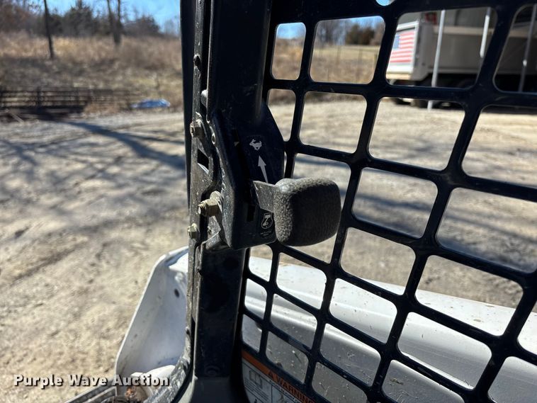 image for item ES5021 2013 Bobcat S510 skid steer loader