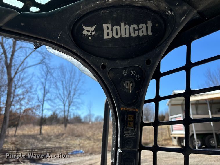 image for item ES5021 2013 Bobcat S510 skid steer loader