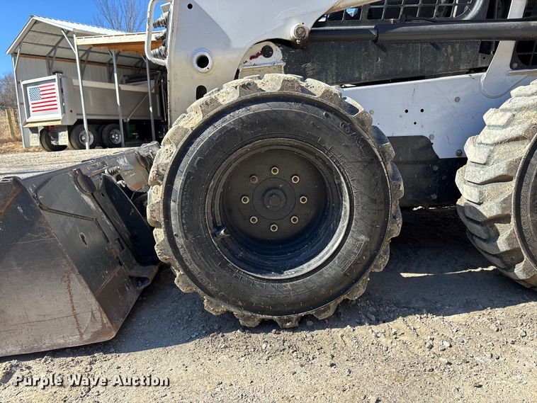 image for item ES5021 2013 Bobcat S510 skid steer loader